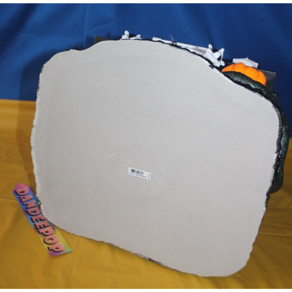 Bath & Body Works Glow In The Dark House Luminary 3 Wick Jar Candle Holder 2024 - Picture 12 of 13